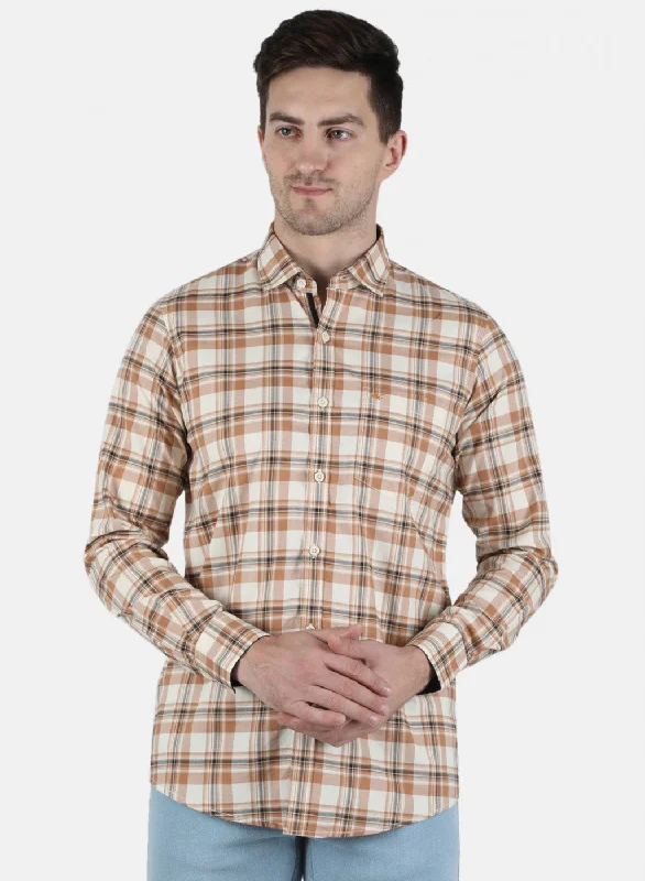 Men's Tailored Fit Checkered Casual Shirts in Multicolor for a Smart - Casual EnsembleMen Beige Check Shirt Men's Tailored Fit Checkered Casual Shirts in Multicolor for a Smart - Casual EnsembleMen Beige Check Shirt