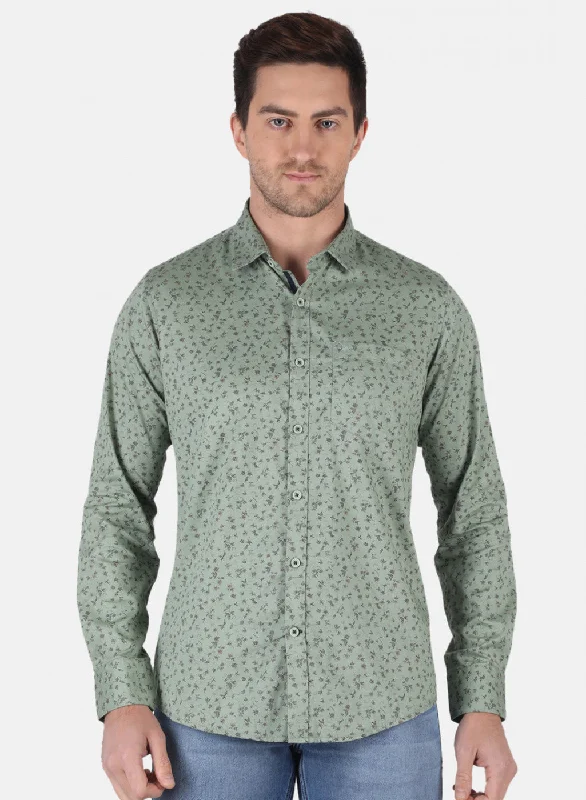Men's Graphic - Printed Casual Shirts with Pop - Culture References for a Fun and Stylish LookMen Green Printed Shirt Men's Graphic - Printed Casual Shirts with Pop - Culture References for a Fun and Stylish LookMen Green Printed Shirt