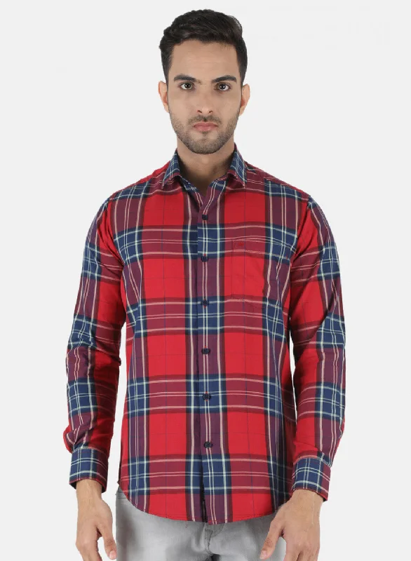 Men's Two - Tone Contrast Panel Casual Shirts in White and Navy for a Stylish and Eye - Catching DesignMen Maroon Check Shirt Men's Two - Tone Contrast Panel Casual Shirts in White and Navy for a Stylish and Eye - Catching DesignMen Maroon Check Shirt