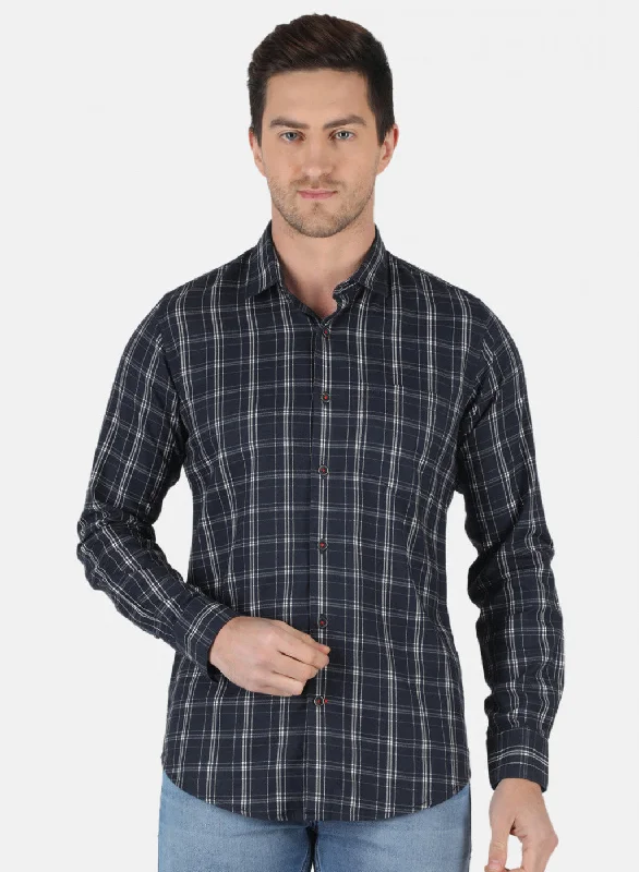 Men's Short - Sleeve Linen Casual Shirts in Light Khaki for a Breathable Summer OptionMen NAvy Blue Printed Shirt Men's Short - Sleeve Linen Casual Shirts in Light Khaki for a Breathable Summer OptionMen NAvy Blue Printed Shirt