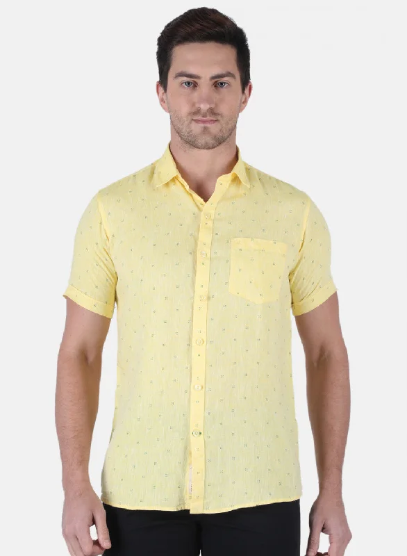 Men's Short - Sleeve Linen Casual Shirts in Light Khaki for a Breathable Summer OptionMen Yellow Printed Shirt Men's Short - Sleeve Linen Casual Shirts in Light Khaki for a Breathable Summer OptionMen Yellow Printed Shirt