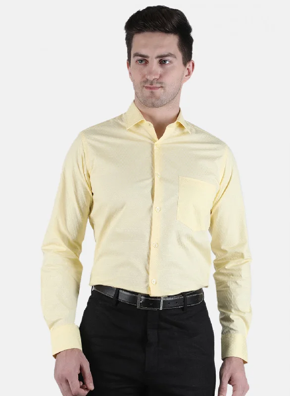 Men's Stretch - Fabric Casual Shirts in Navy Blue for a Comfortable and Flexible FitMen Yellow Printed Shirt Men's Stretch - Fabric Casual Shirts in Navy Blue for a Comfortable and Flexible FitMen Yellow Printed Shirt