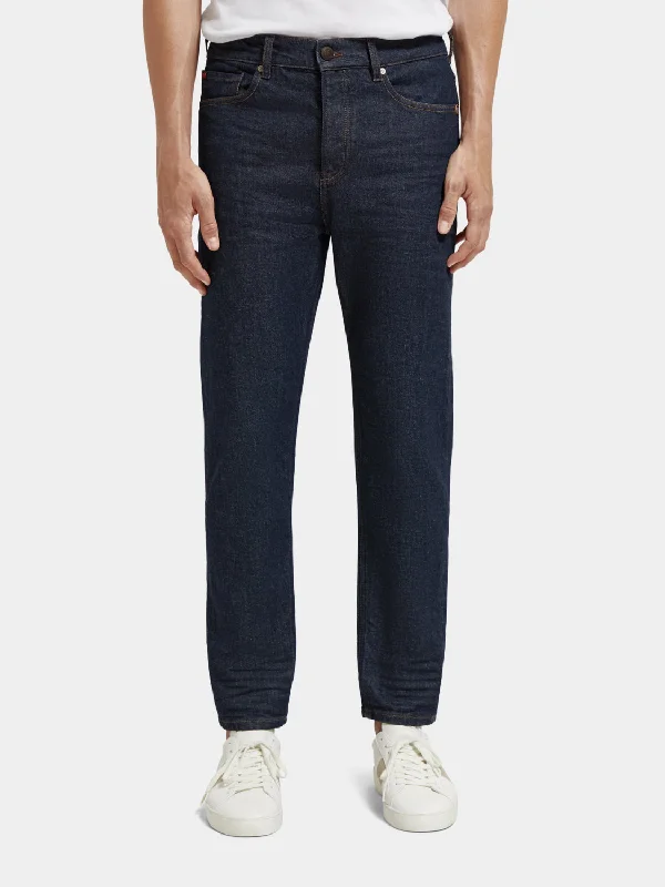 Men's Cargo Jeans with Multiple Pockets for a Practical and Outdoor - Friendly LookDrop regular tapered-fit jeans