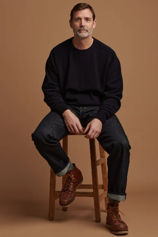 Men's Distressed Jeans with Patches for a Retro and DIY - Inspired AppearanceMen's Loose Fit Button Fly Arran Jean - Indigo