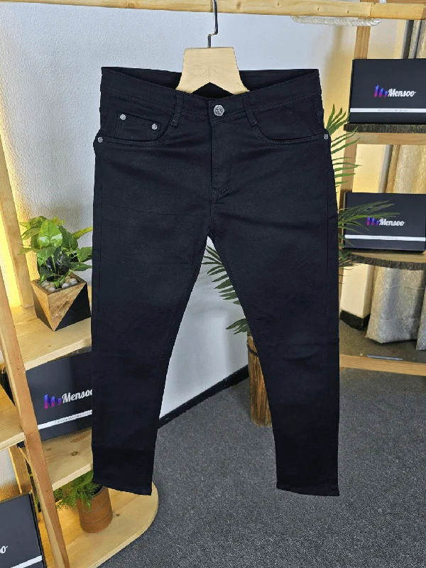 Men's Straight Leg Raw Denim Jeans for a Minimalist and Durable OptionMensoo Denim Jeans Black