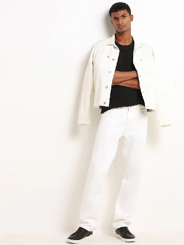 Men's Distressed Jeans with Patches for a Retro and DIY - Inspired AppearanceNuon Off-White Straight Fit Mid Rise Jeans