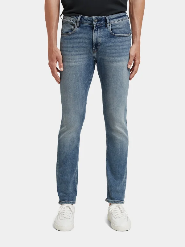 Men's Straight Leg Raw Denim Jeans for a Minimalist and Durable OptionSkim skinny-fit jeans Men's Straight Leg Raw Denim Jeans for a Minimalist and Durable OptionSkim skinny-fit jeans