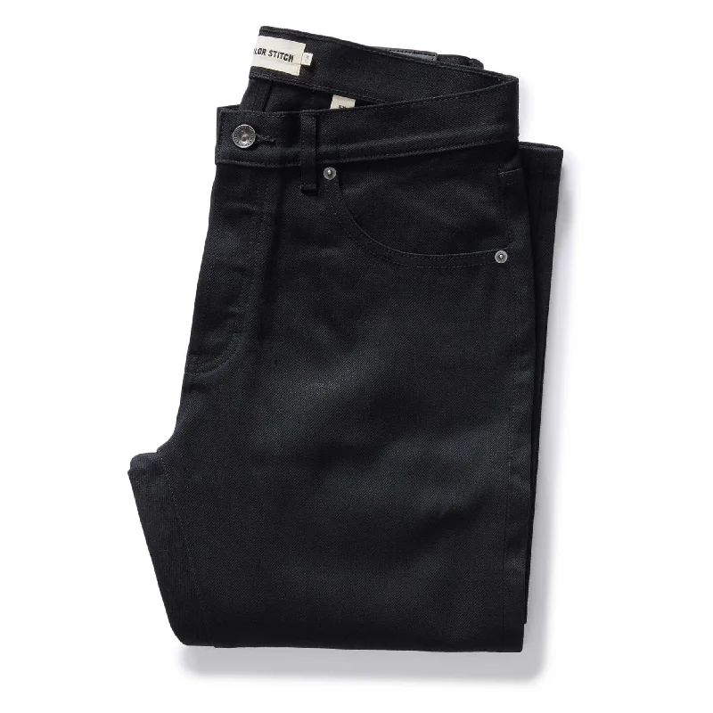 Men's Colored Jeans in Burgundy for a Bold and Fashion - Forward LookThe Slim Jean in Rigid Black Organic Selvedge