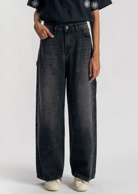 Men's Jeans with a Button - Fly for a Traditional and Classic AestheticBlack Skater Jeans With Carpenter details Men's Jeans with a Button - Fly for a Traditional and Classic AestheticBlack Skater Jeans With Carpenter details