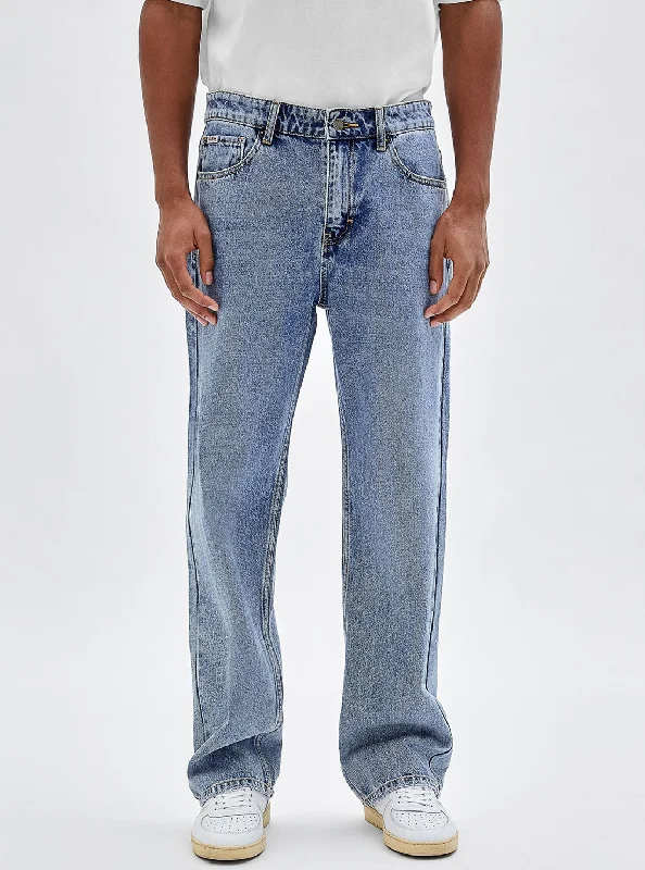 Men's Ripped Skinny Jeans in Acid Wash for an Edgy and Punk - Inspired StyleGuess Originals Low Rise Kit Straight Leg Denim Jeans In Johnny Medium Wash Men's Ripped Skinny Jeans in Acid Wash for an Edgy and Punk - Inspired StyleGuess Originals Low Rise Kit Straight Leg Denim Jeans In Johnny Medium Wash