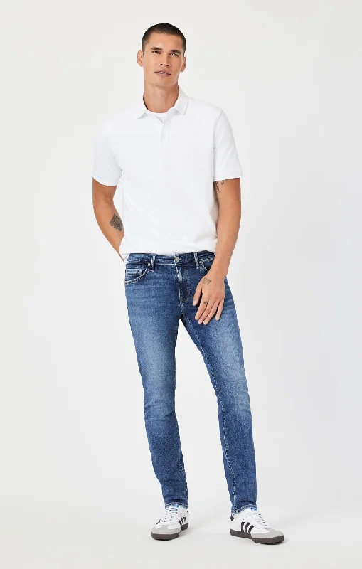 Men's Jeans with a Zip - Off Lower Leg for Convertible StyleJAKE SLIM LEG IN MID ORGANIC VINTAGE Men's Jeans with a Zip - Off Lower Leg for Convertible StyleJAKE SLIM LEG IN MID ORGANIC VINTAGE