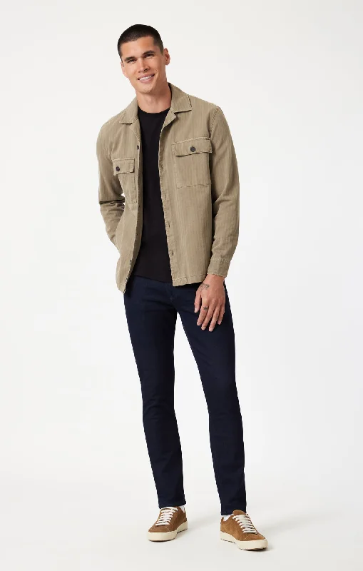 Men's Slim Fit Stretch Jeans in Dark Wash for a Modern and Comfortable LookJAKE SLIM LEG IN RINSE BRUSHED ATHLETIC