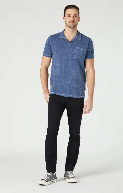 Men's Colored Jeans in Burgundy for a Bold and Fashion - Forward LookSTEVE ATHLETIC FIT IN BLACK SUPERMOVE
