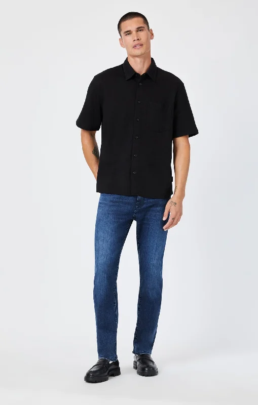 Men's Jeans with a Zip - Off Lower Leg for Convertible StyleZACH STRAIGHT LEG IN DARK TONAL BRUSHED SUPERMOVE Men's Jeans with a Zip - Off Lower Leg for Convertible StyleZACH STRAIGHT LEG IN DARK TONAL BRUSHED SUPERMOVE