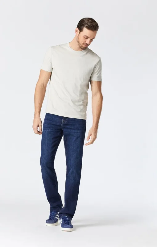 Plus Size Men's Relaxed Fit Jeans with a Tapered Leg for a Laid - Back VibeZACH STRAIGHT LEG IN DEEP BRUSHED WILLIAMSBURG Plus Size Men's Relaxed Fit Jeans with a Tapered Leg for a Laid - Back VibeZACH STRAIGHT LEG IN DEEP BRUSHED WILLIAMSBURG