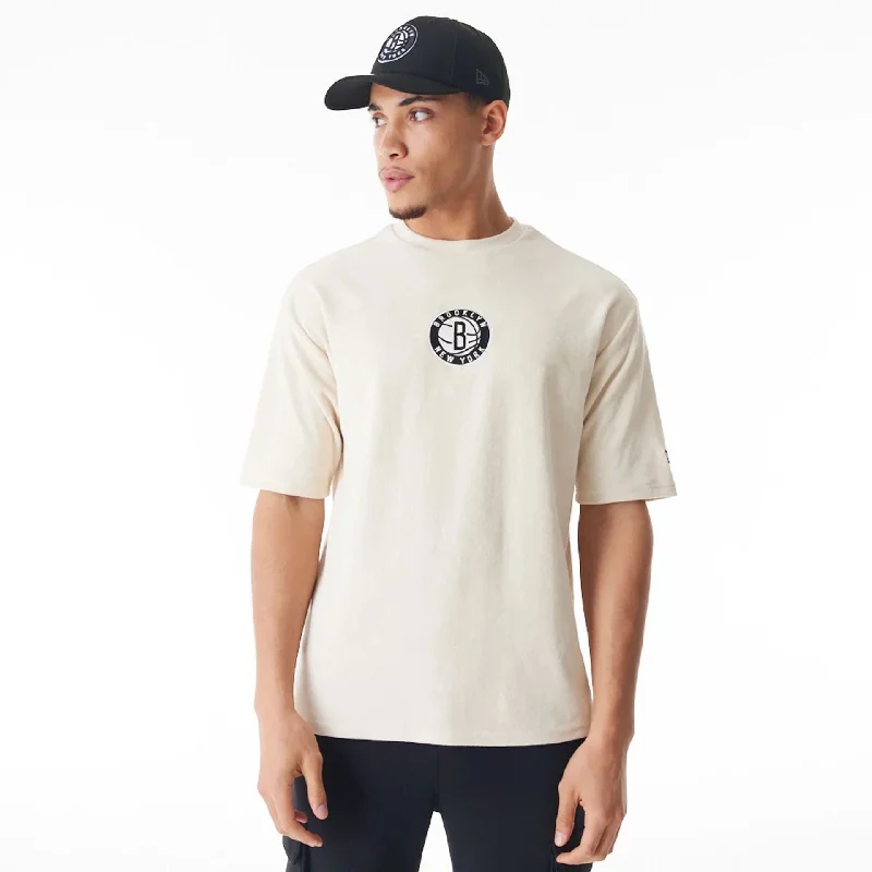 Men's UV - protection t - shirts for outdoor activities in the sunBrooklyn Nets NBA Lifestyle Velour Light Beige Oversized T-Shirt Men's UV - protection t - shirts for outdoor activities in the sunBrooklyn Nets NBA Lifestyle Velour Light Beige Oversized T-Shirt