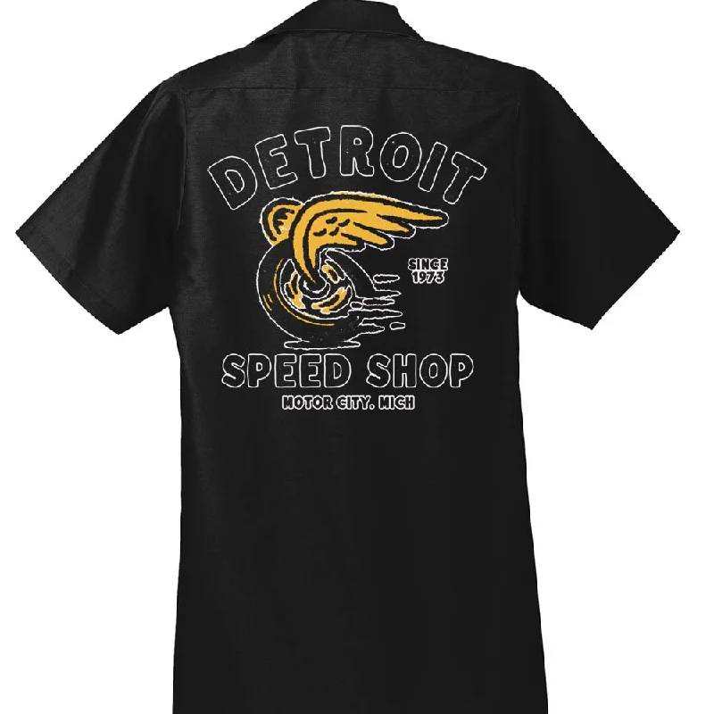 Men's eco - friendly recycled t - shirts for sustainable fashion choicesDetroit Speed Shop Vamoose Mechanic Men's eco - friendly recycled t - shirts for sustainable fashion choicesDetroit Speed Shop Vamoose Mechanic