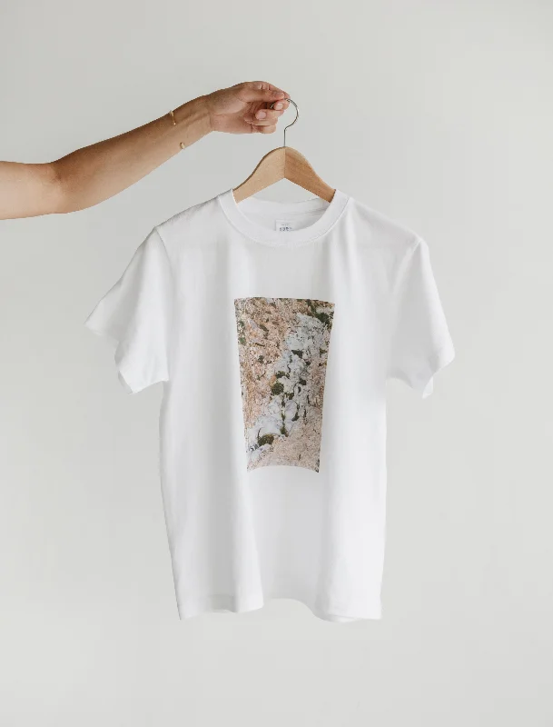 Men's thermal t - shirts with a high - neck design for cold weatherPassed Time : Ali Bosworth Men's thermal t - shirts with a high - neck design for cold weatherPassed Time : Ali Bosworth