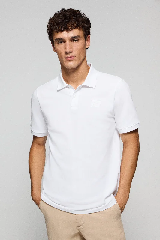 Men's reversible polo shirts with two different looksPolo Portos de dos botones blanco y detalle de parche de sarga engomado Polo Club Men's reversible polo shirts with two different looksPolo Portos de dos botones blanco y detalle de parche de sarga engomado Polo Club