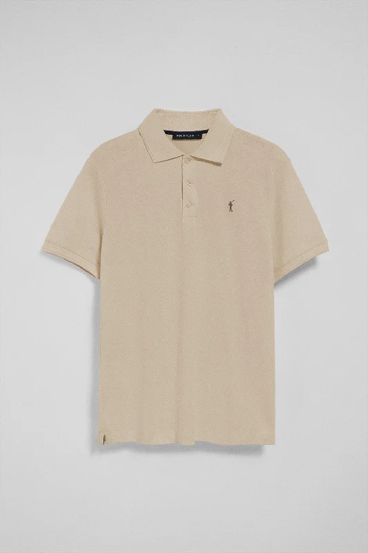Men's slim fit short sleeve polo shirts with contrast collarsPolo de tres botones beige con logo bordado Rigby Go Men's slim fit short sleeve polo shirts with contrast collarsPolo de tres botones beige con logo bordado Rigby Go