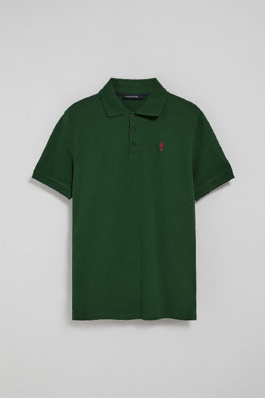 Men's lightweight performance polo shirts for tennis matchesPolo de tres botones verde botella con logo bordado Rigby Go Men's lightweight performance polo shirts for tennis matchesPolo de tres botones verde botella con logo bordado Rigby Go