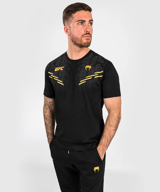 Men's distressed denim - look t - shirts with a rugged appealUFC Adrenaline by Venum Replica Men’s Short-sleeve T-shirt - Champion Men's distressed denim - look t - shirts with a rugged appealUFC Adrenaline by Venum Replica Men’s Short-sleeve T-shirt - Champion