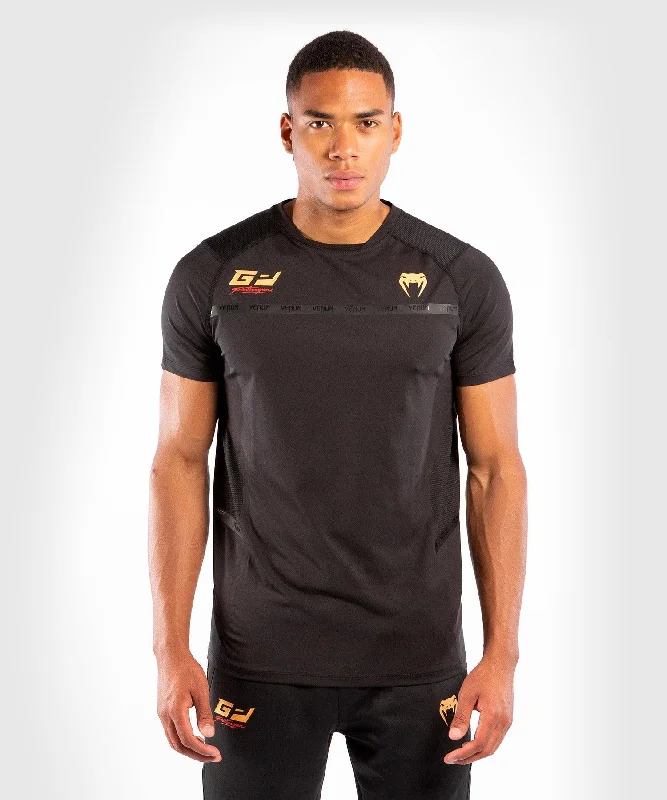 Men's antimicrobial t - shirts for odor - free freshness during travelVenum Petrosyan 2.0 Dry-Tech T-shirt - Black/Gold Men's antimicrobial t - shirts for odor - free freshness during travelVenum Petrosyan 2.0 Dry-Tech T-shirt - Black/Gold