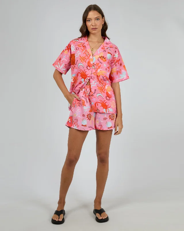 Men's floral print silk blend shorts for a unique night - out lookAll About Eve Tyra Short Pink Men's floral print silk blend shorts for a unique night - out lookAll About Eve Tyra Short Pink