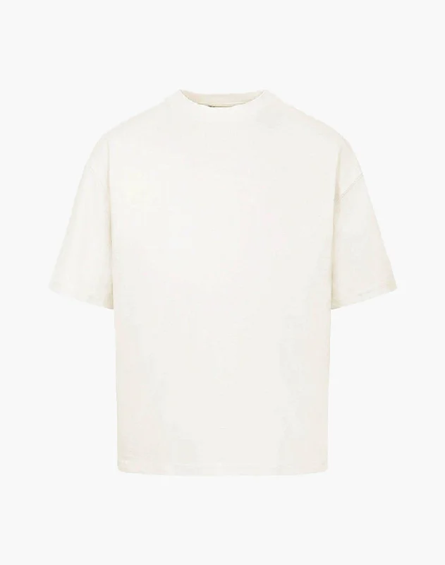 Men's smart - casual checkered t - shirts for semi - formal occasionsBASIC TEE (CREAM WHITE) Men's smart - casual checkered t - shirts for semi - formal occasionsBASIC TEE (CREAM WHITE)