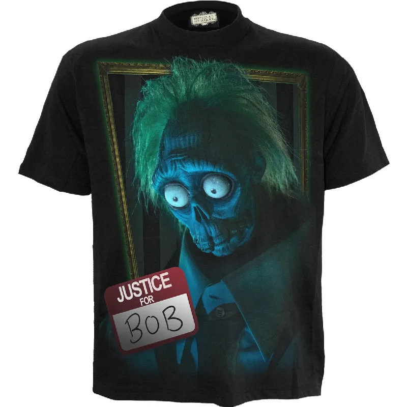 Men's distressed denim - look t - shirts with a rugged appealBEETLEJUICE 2 - JUSTICE FOR BOB - Front Print T-Shirt Black Men's distressed denim - look t - shirts with a rugged appealBEETLEJUICE 2 - JUSTICE FOR BOB - Front Print T-Shirt Black
