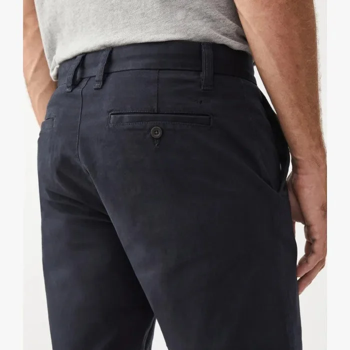 Men's floral print silk blend shorts for a unique night - out lookScarborough Short - Navy Men's floral print silk blend shorts for a unique night - out lookScarborough Short - Navy