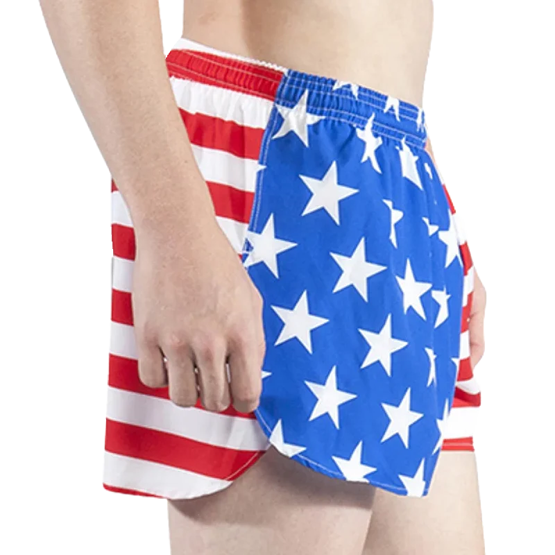 Men's pleated front twill shorts for a classic and sophisticated appearanceMen's Stretch 3" Split Trainer Men's pleated front twill shorts for a classic and sophisticated appearanceMen's Stretch 3" Split Trainer