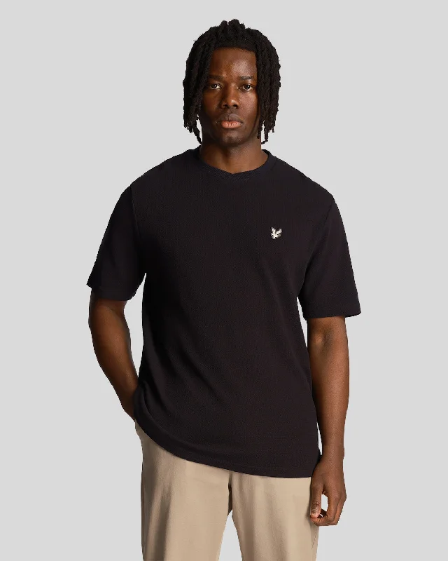 Men's smart - casual checkered t - shirts for semi - formal occasionsUtility T-Shirt Men's smart - casual checkered t - shirts for semi - formal occasionsUtility T-Shirt